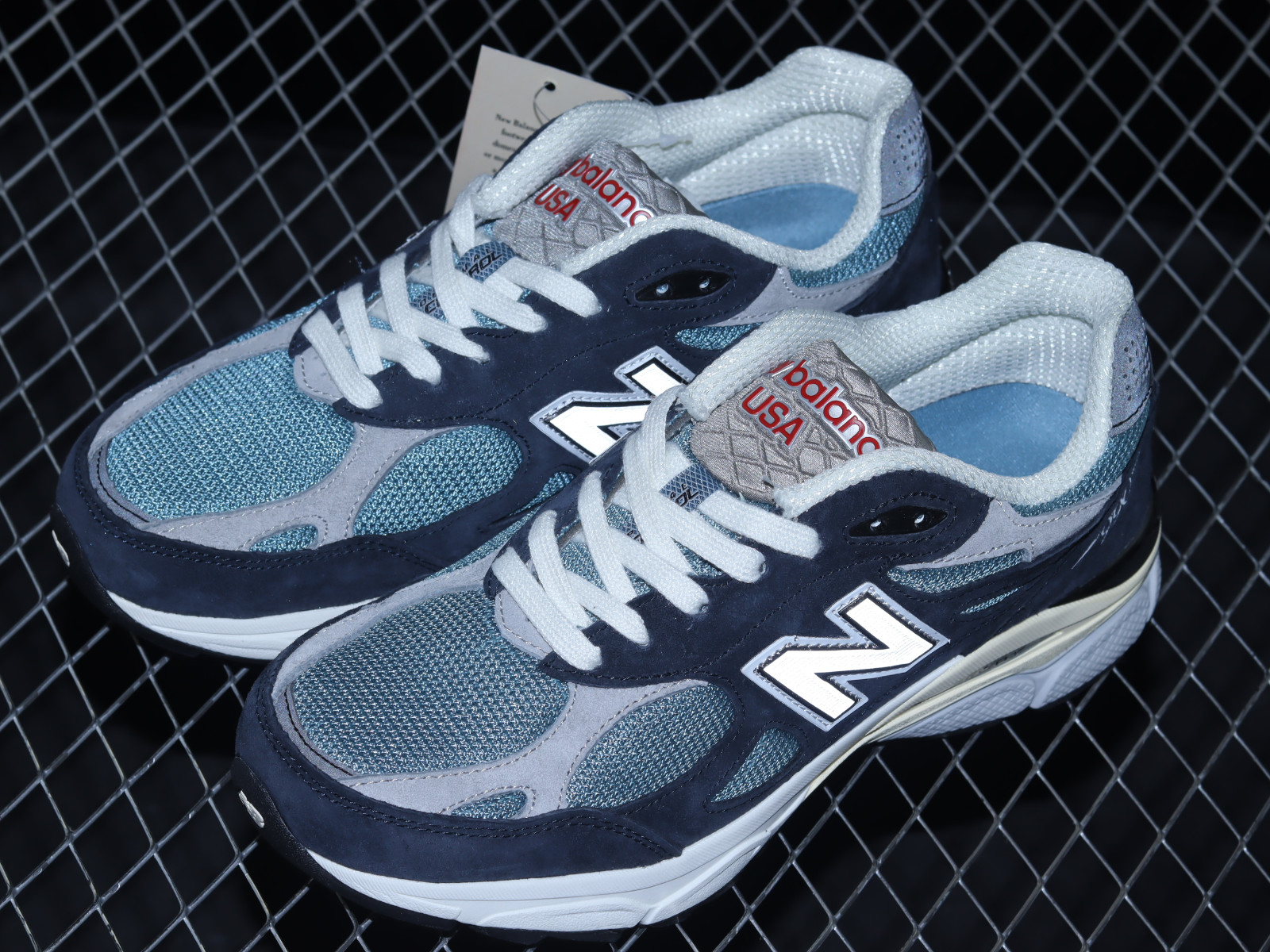 New Balance Shoes - CdsprovidenciaShops - New Balance 990V3 Gray